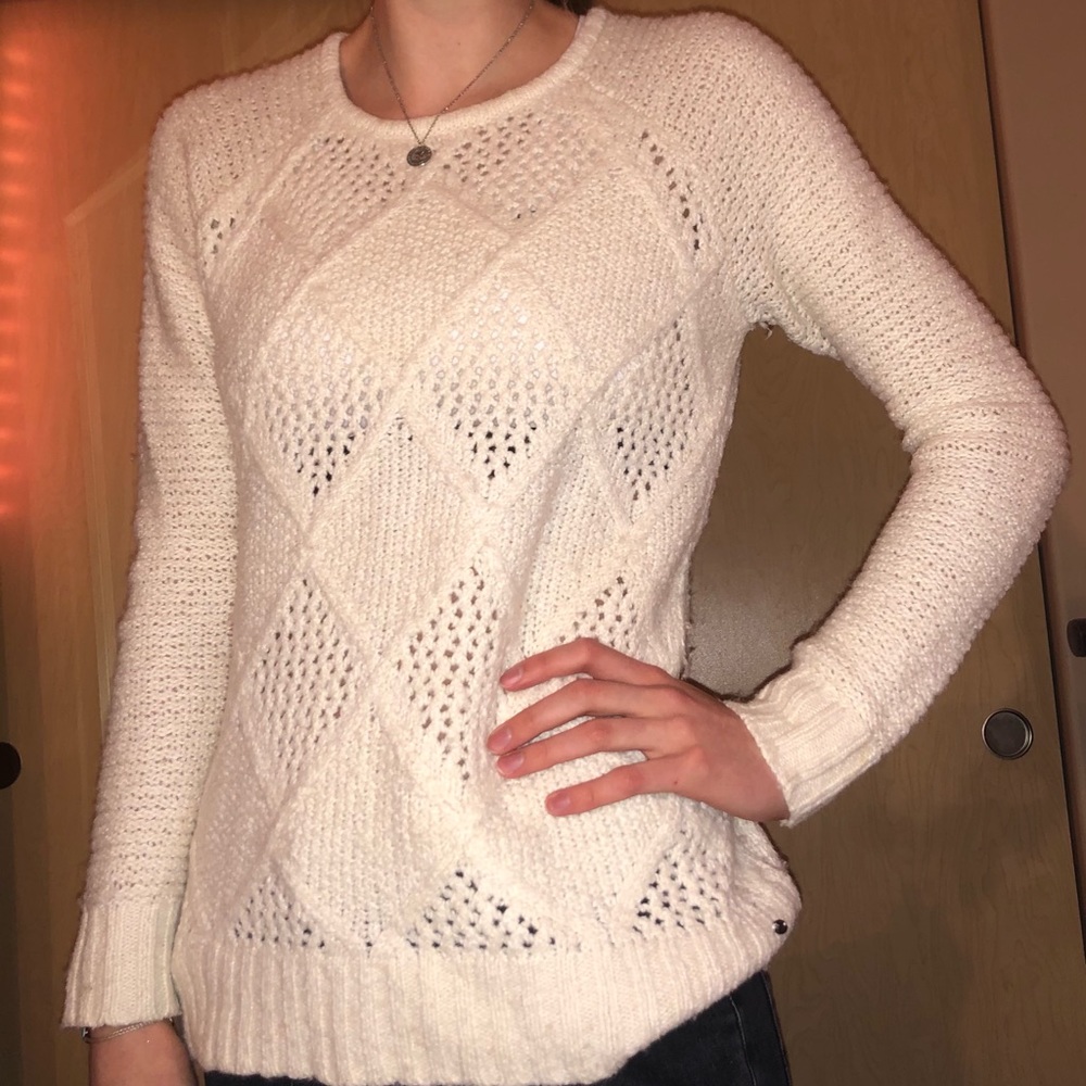 American Eagle Sweater